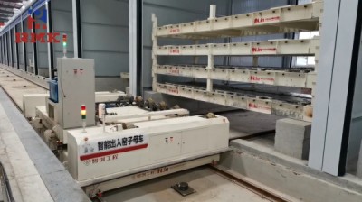 Voziček za avtomatizirani železniški prenos