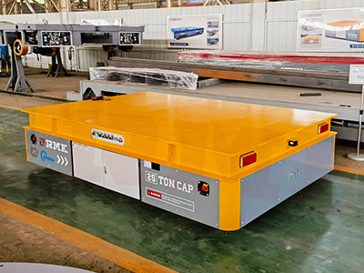 25 -tonski prometni voziček brez proge