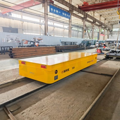 Voziček za transport železniškega materiala